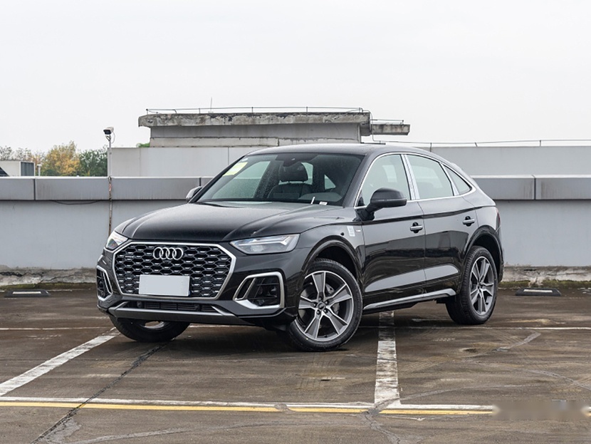 博鱼体育标配内容丰富 强推入门版 Q5L Sportback购车手册(图2)